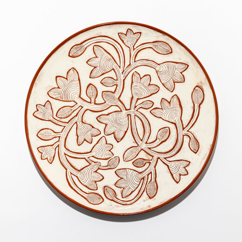 Ceramic presentation dish