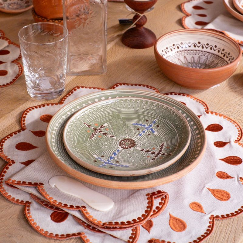 Assiette traditionnelle de Horezu - 25 cm