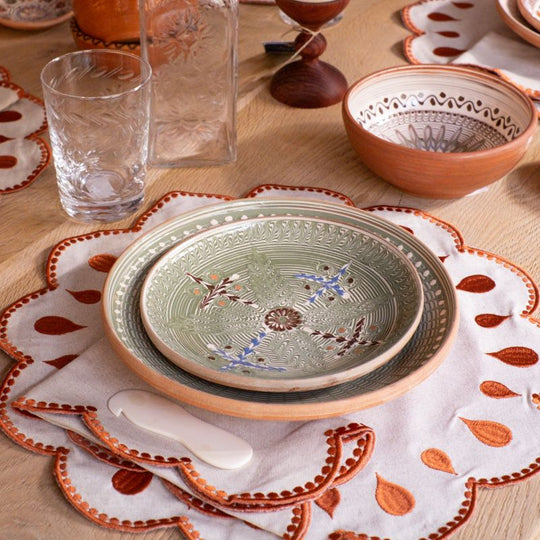 Assiette traditionnelle de Horezu - 25 cm