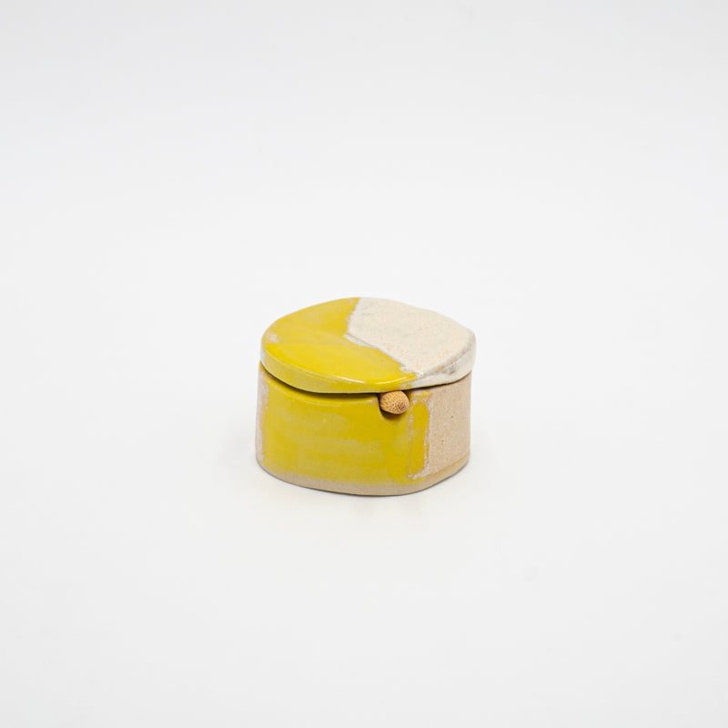 Ceramic stool / coffee table