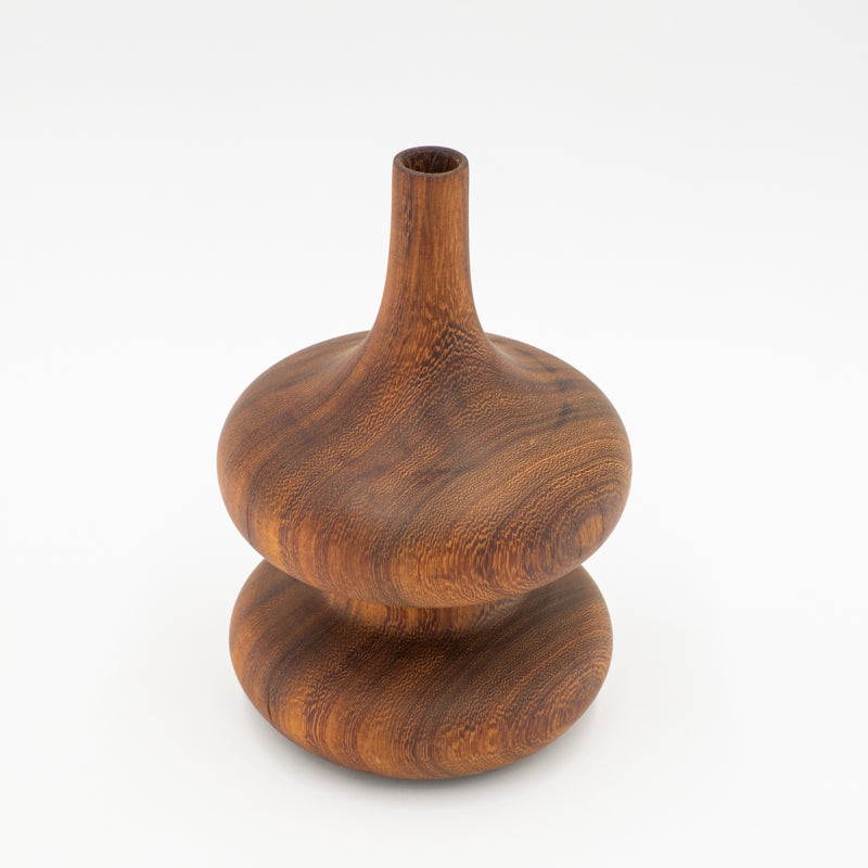 Vase en Iroko
