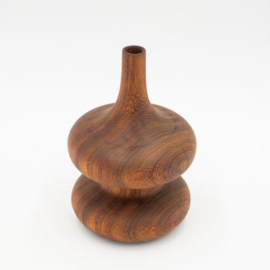 Vase en Iroko