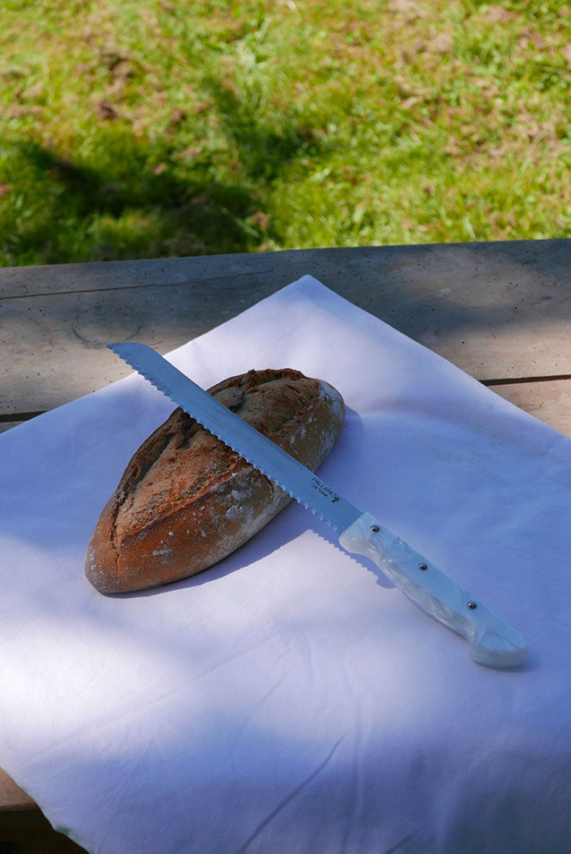 Couteau à pain manche en nacre