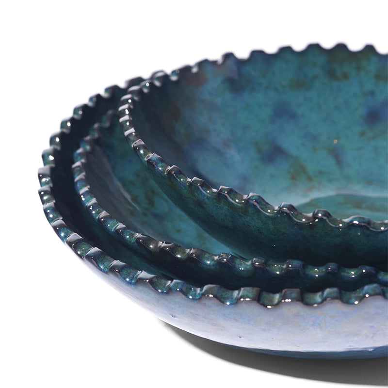 Lagoon serrated ceramic bowls
