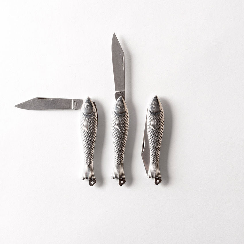 Small pocket knife with a fish-shaped handle – La maison de commerce